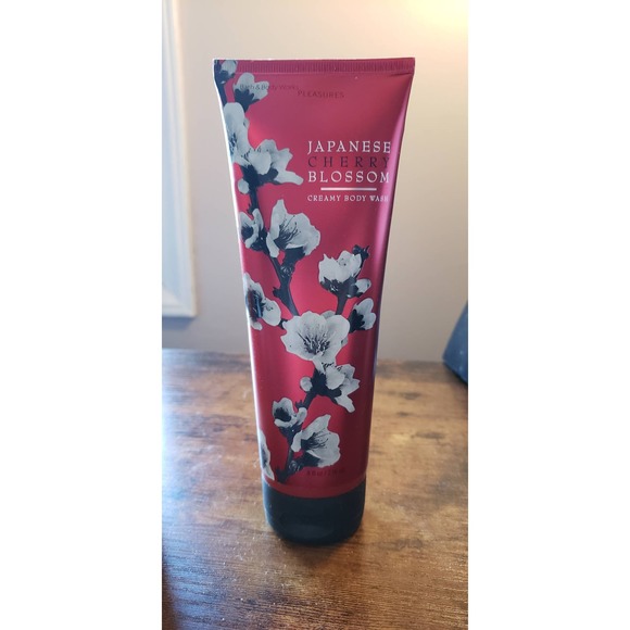Bath & Body Works 2 products Japanese Cherry Blossom Body Scrub Creamy Body Wash - Picture 6 of 8